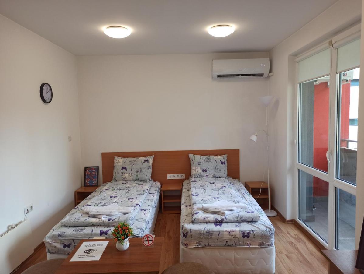 Gabrovo Relax Apartment Esterno foto